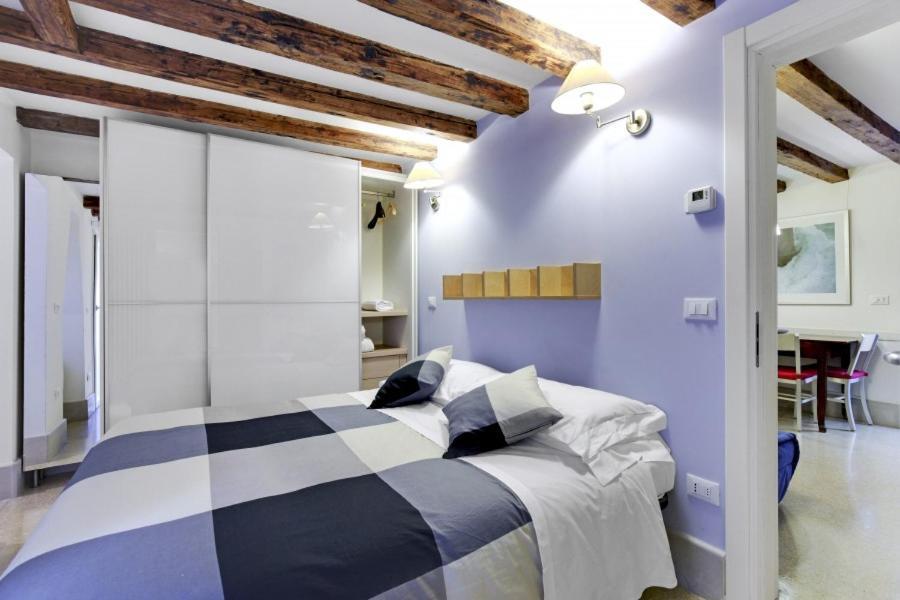 Cozy Apartment Up To 4 In Biennale Giardini By Bricola Apartments Veneza Exterior foto